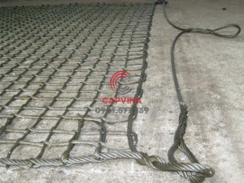 rọ cẩu đá