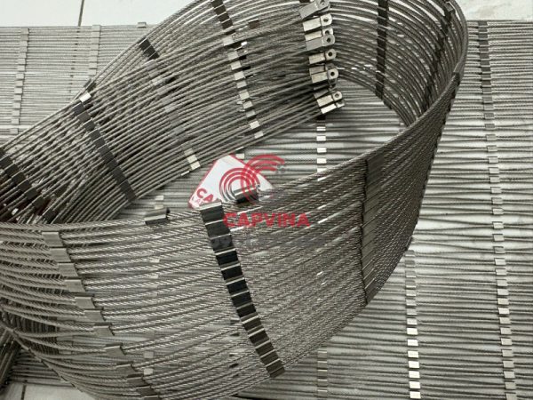 giá lưới chống rơi