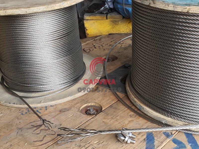 cáp cứu sinh