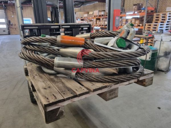 Cáp thép bấm chì 90mm dài 10m