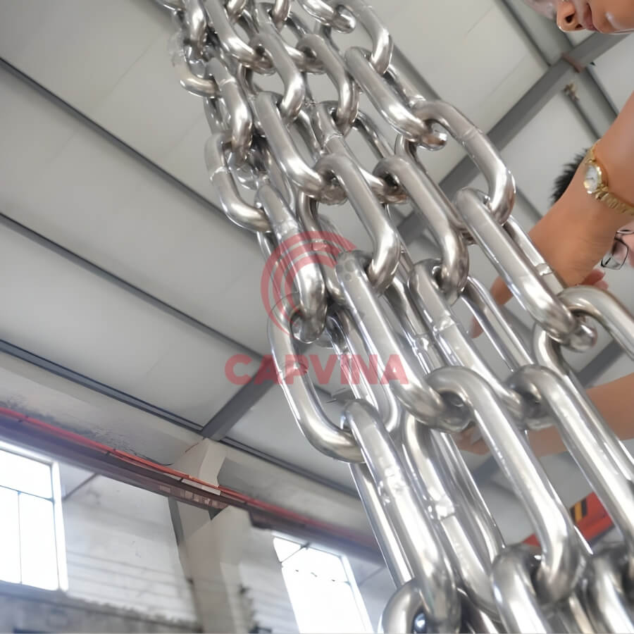 xích kéo bơm chìm