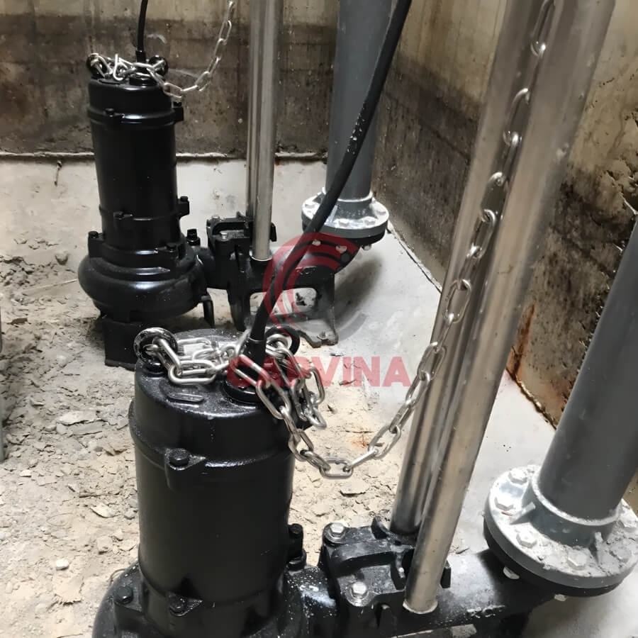 xích kéo bơm chìm
