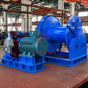 Tời neo máy nổ