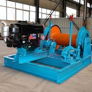Tời neo máy nổ